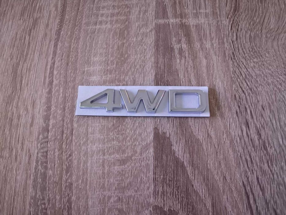 сребриста емблема Kia 4WD