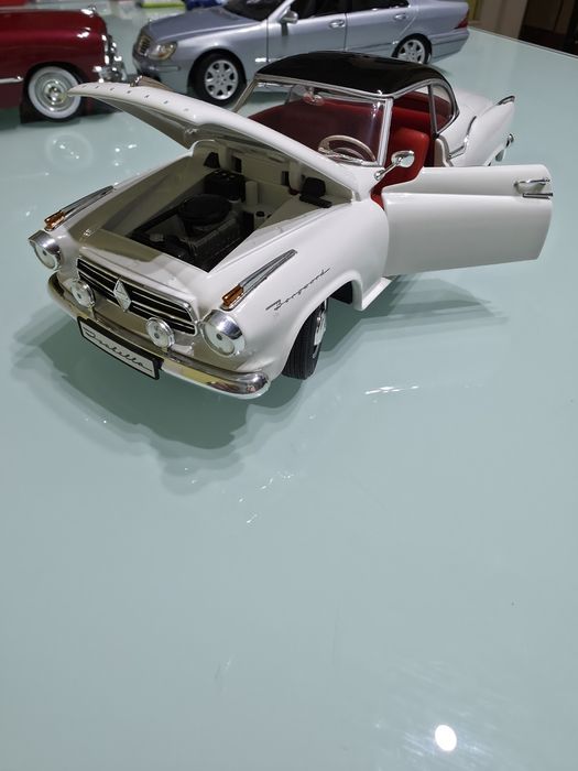 Borgward Isabella (1:18)