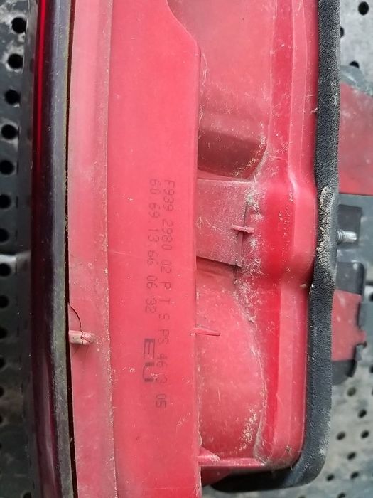 Stop tripla lampa stanga haion alfa romeo 159 939 60691366