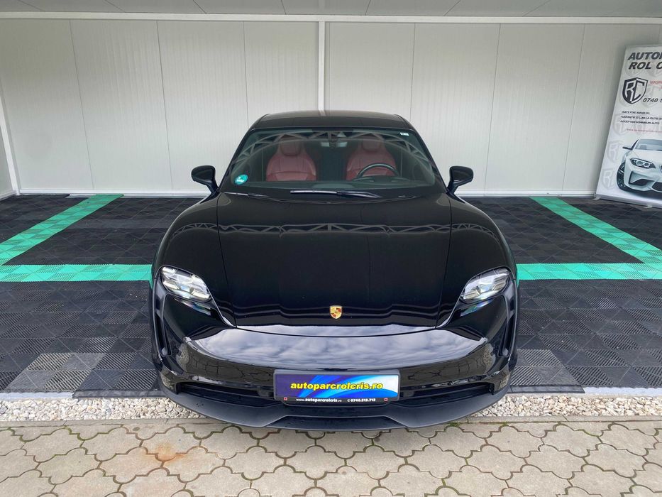 Porsche Taycan 4S