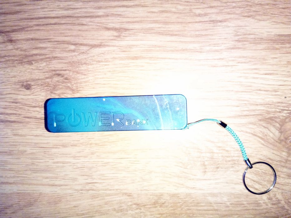 Baterie externa 2600 mAH, Dc 5.0v/1.0A,Nou!