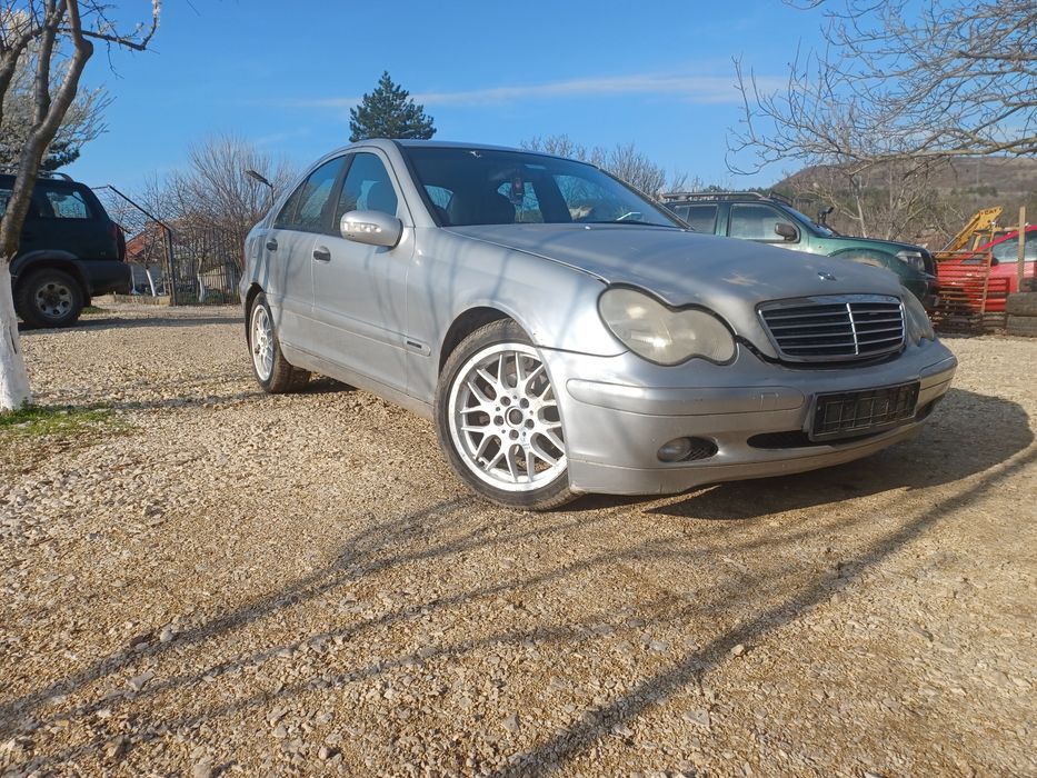 Мерцедес 2.2цди на части/Mercedes 2.2cdi na chasti