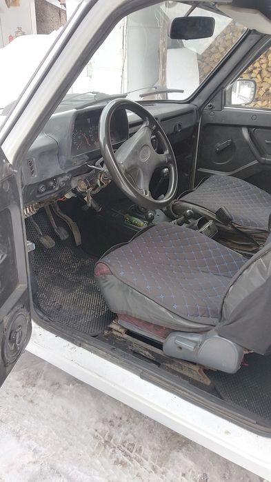 Продам ниву 21214