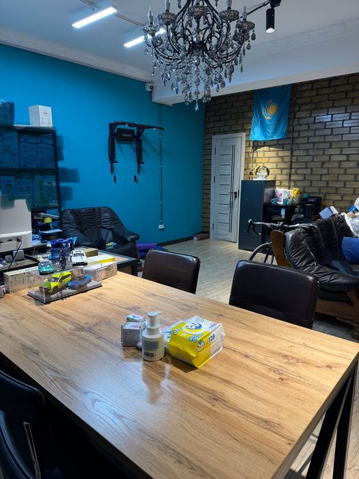 Продам нежилое помещение 117 кв м яшнабадский район ( полуцоколь )