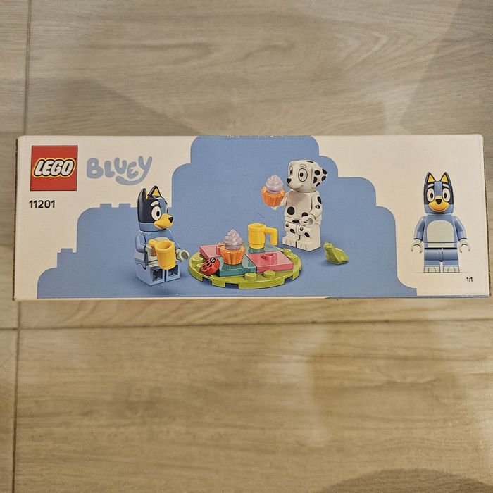 Lego 11201 Bluey si Chloe