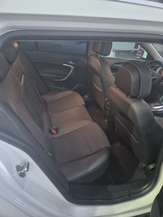 Vand Opel Insignia Sport Tourer SW automat