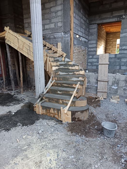 Barcha turdagi beton zina quyamiz
