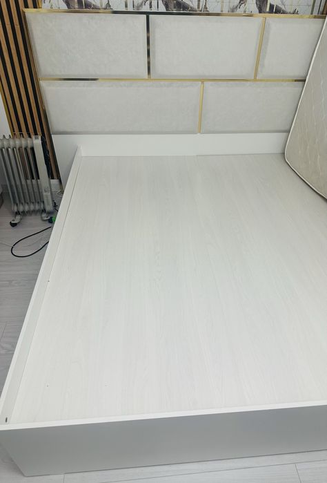 Кровать двуспальная