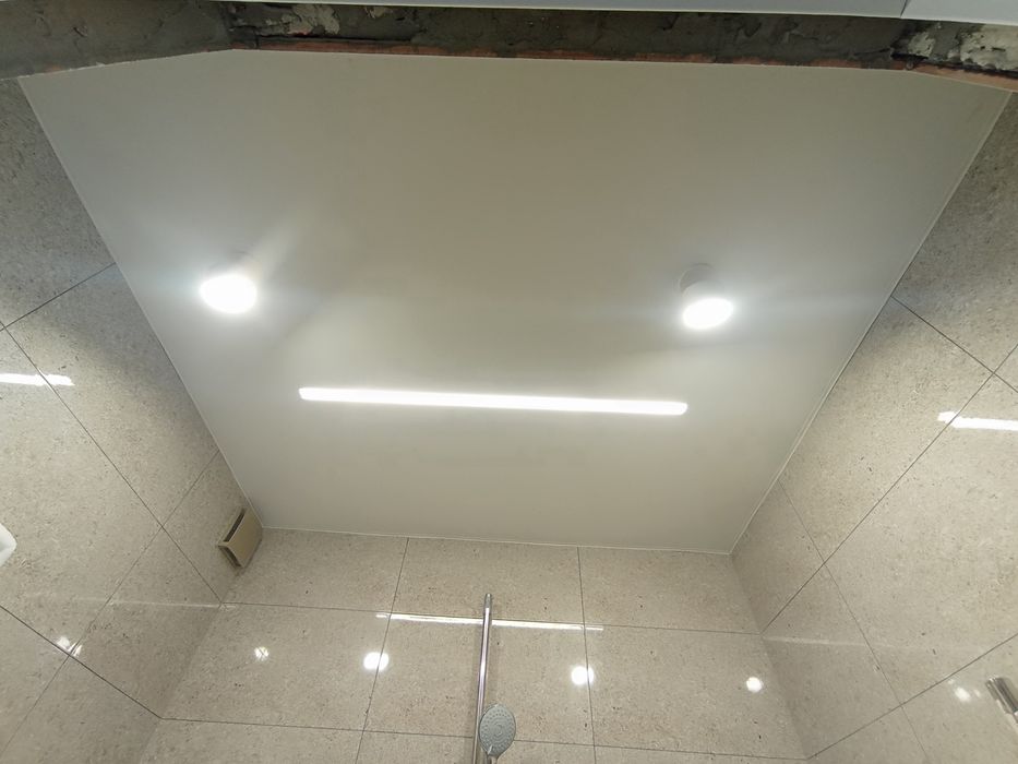 Натяжные потолки с гарантией