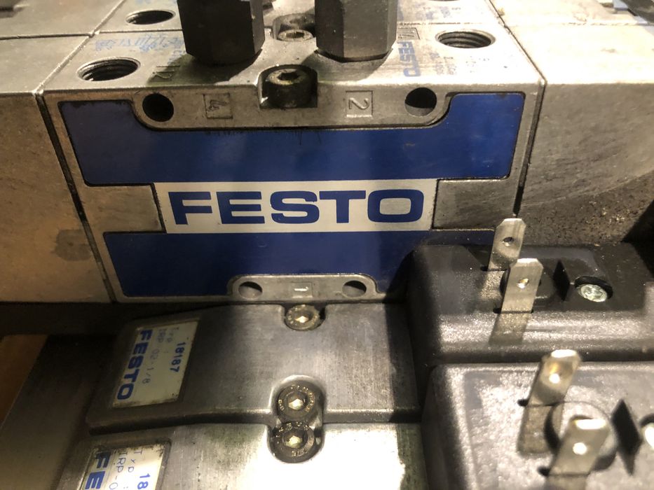 Пневмо група FESTO