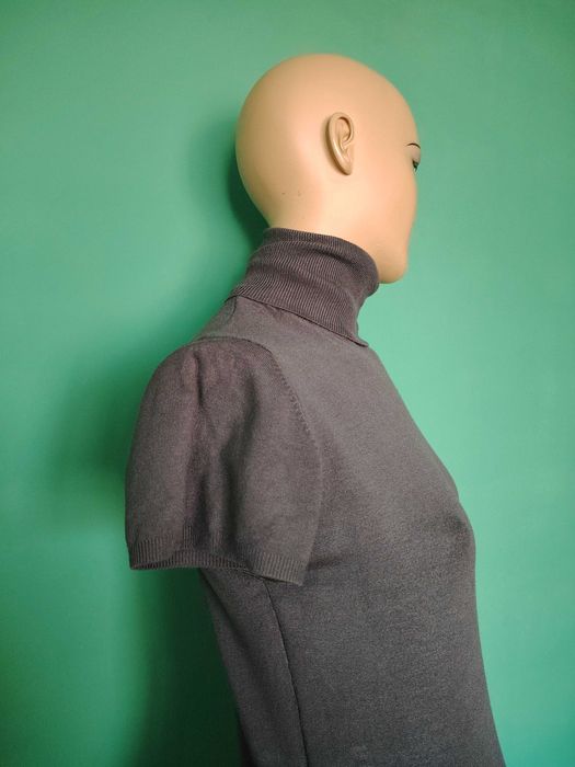 Рокли по тялото размер М по 10- 15лв