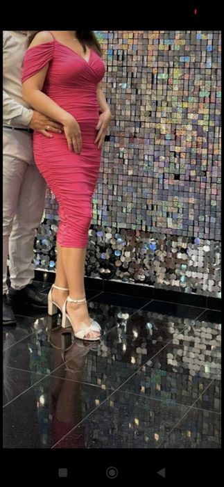 Rochie roz fucsia marime universala