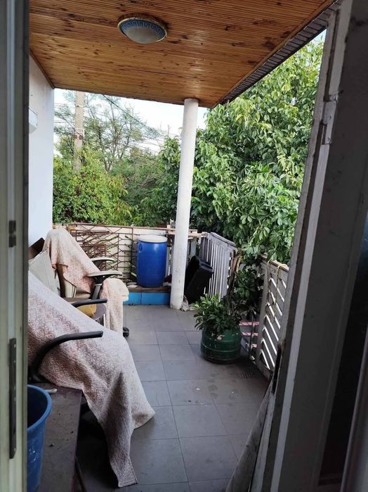 Vând casă tip vilă în Calafat