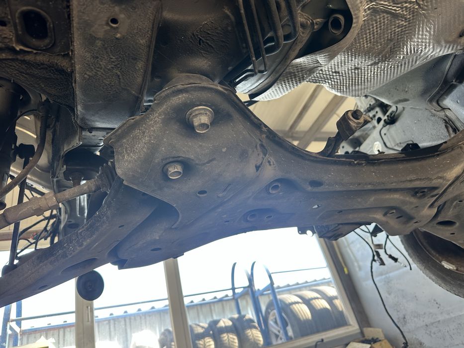 Преден и заден мост за Хюндай IX35