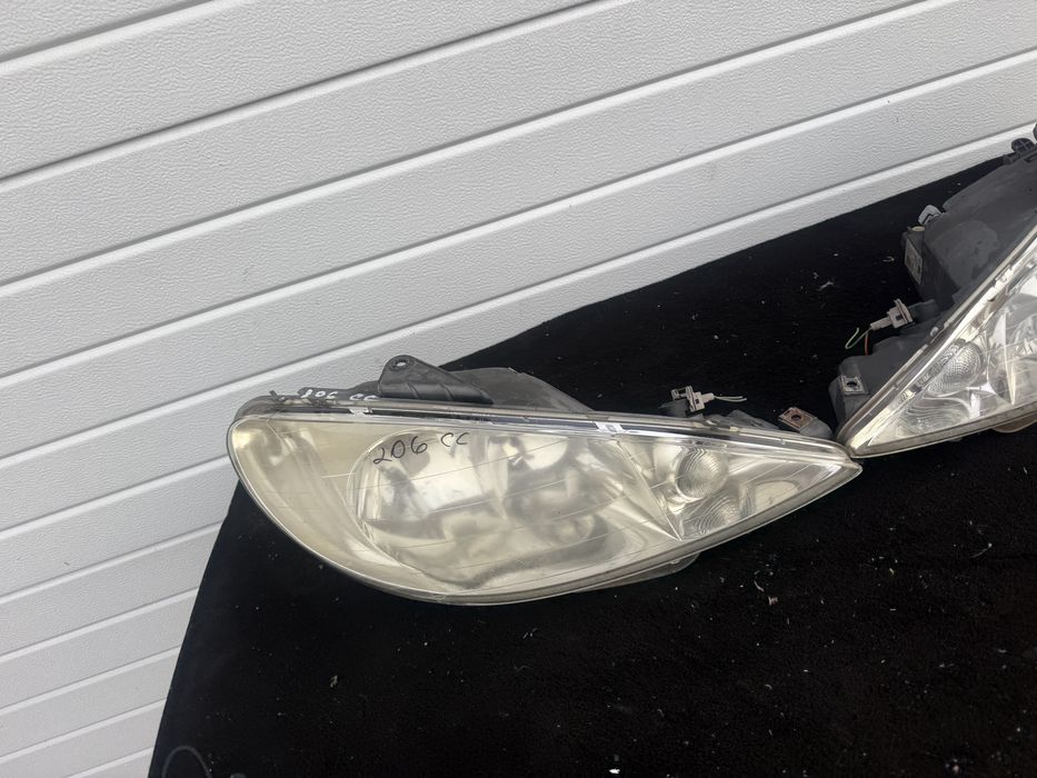 Far stanga far dreapta faruri Peugeot 206 / 206cc / cabrio decapotabil