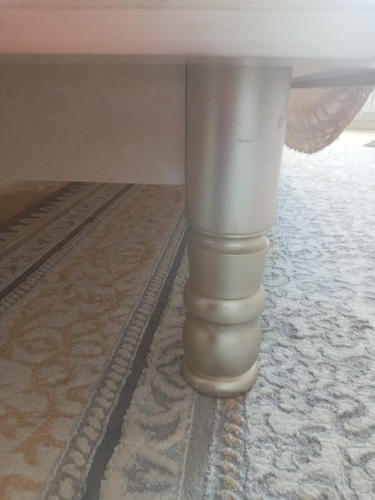 Xontaqta sotiladi