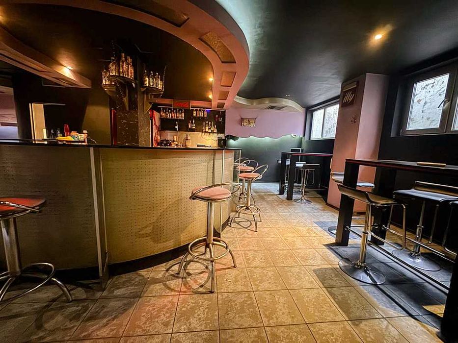 Продава се Офис в Русе, Център - 109 кв.м за 449 €/кв.м - Снимка #14