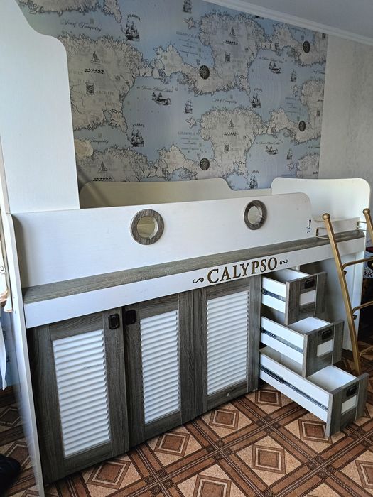 Продам детскую кровать