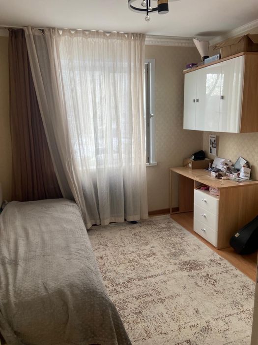 Продам 4 к.кв в 11 микрн