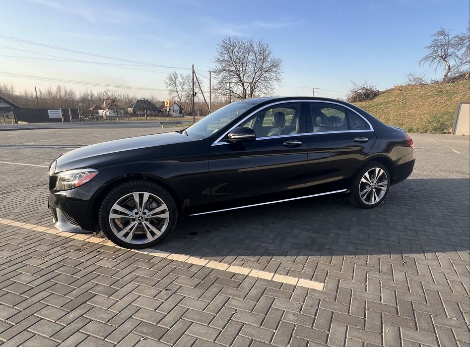 Mercedes-benz C300, 2019,4Matic, 9G-tronic