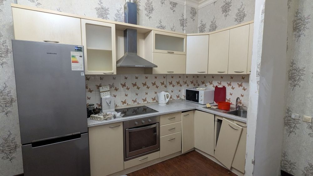 Отдам даром кухонный гарнитур