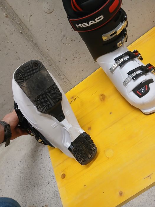 Clăpari schi HEAD Next 75 – mărime 280 / 285 (43–44 EU)