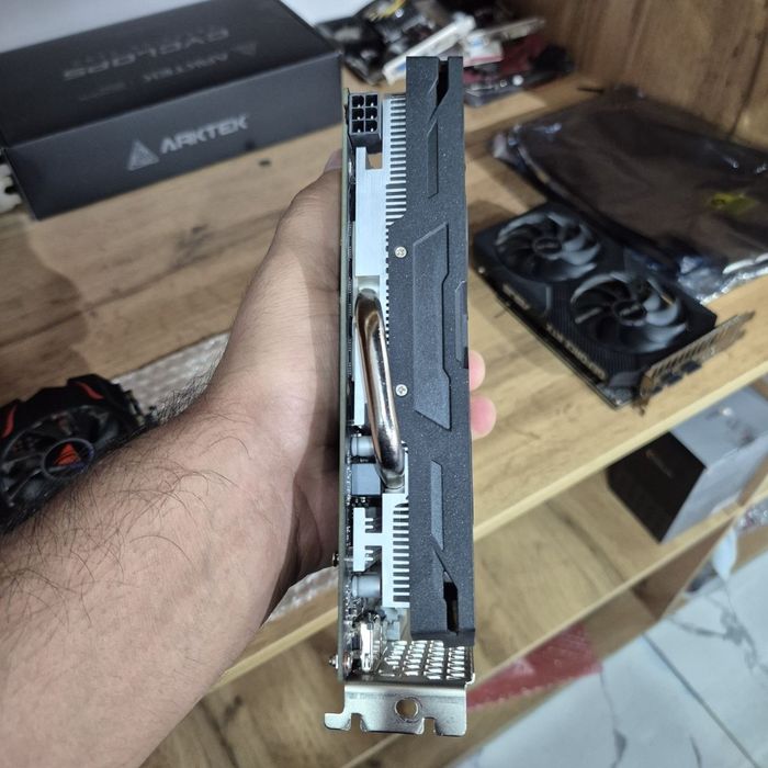 Videokarta Rx 580 8gb Arktek