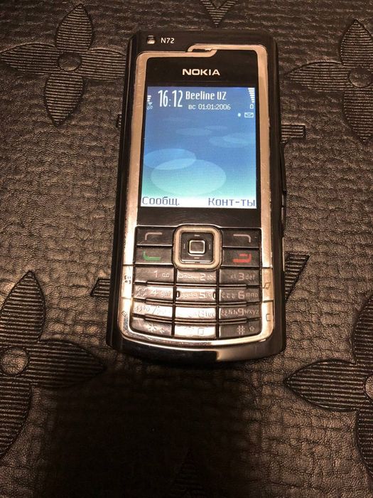 Assalom alekum Telefon Sotiladi Original Nokia N72