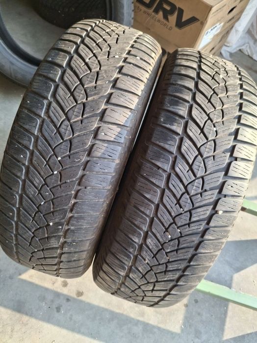 2  Anvelopele de iarnă 215 60 r16 Fulda