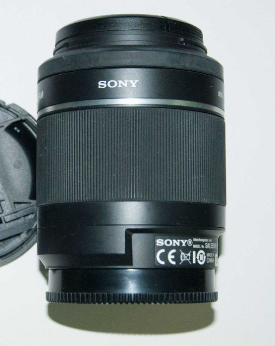 Продам объектив на   SONY  A   55-200