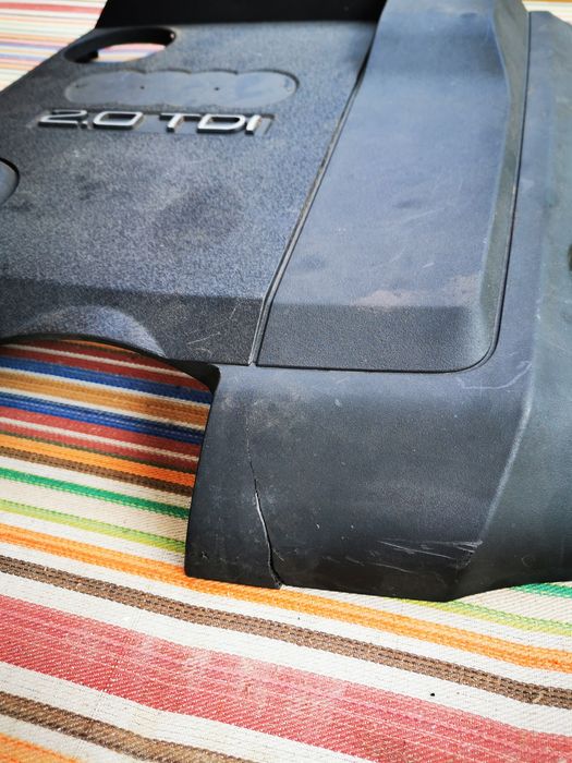 Audi A6 4F, Centura Fata Stanga, Capac Motor