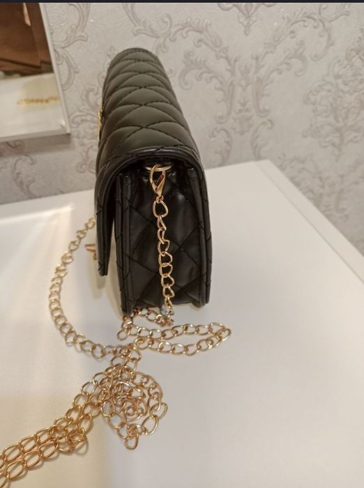 Женская сумка через плечо