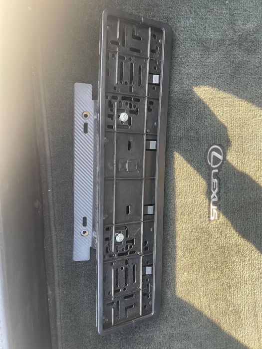 Кранштейн с подномерникам