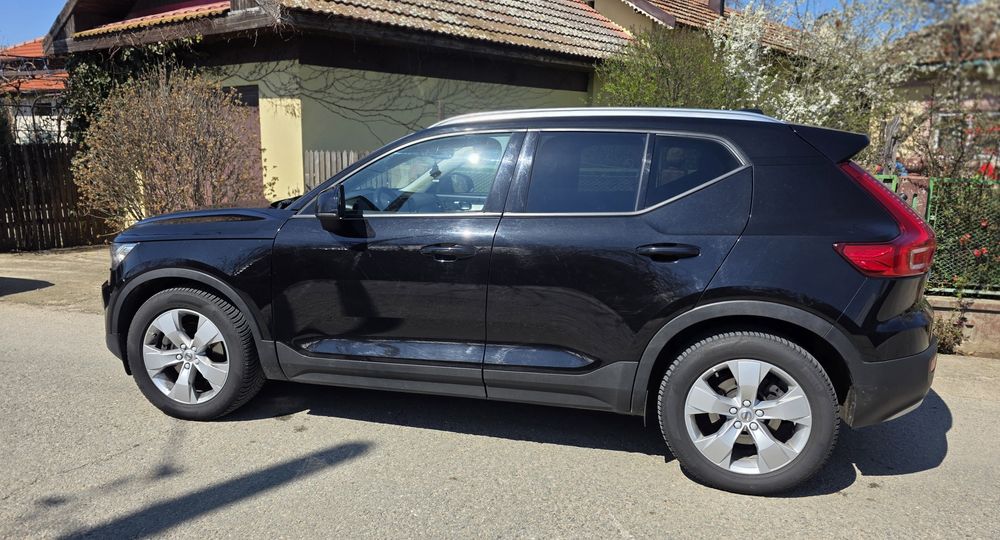 Volvo xc 40,2020