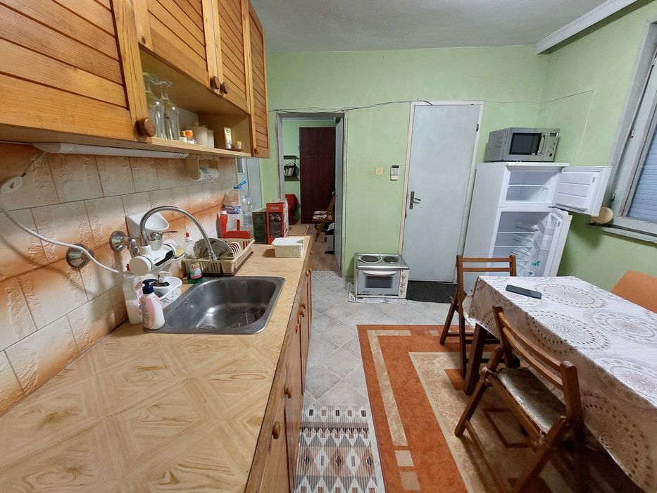 СОБСТВЕНИК ПРОДАВА къща в град Меричлери, обл.Хасково