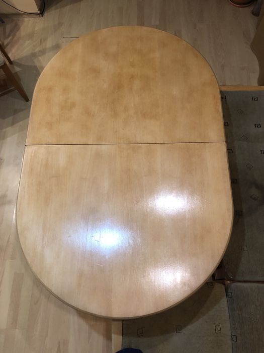 Дървена разтегателна маса