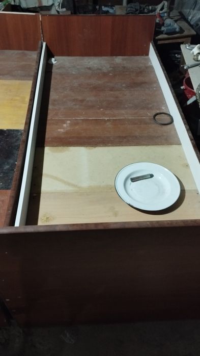 Две кровати продается