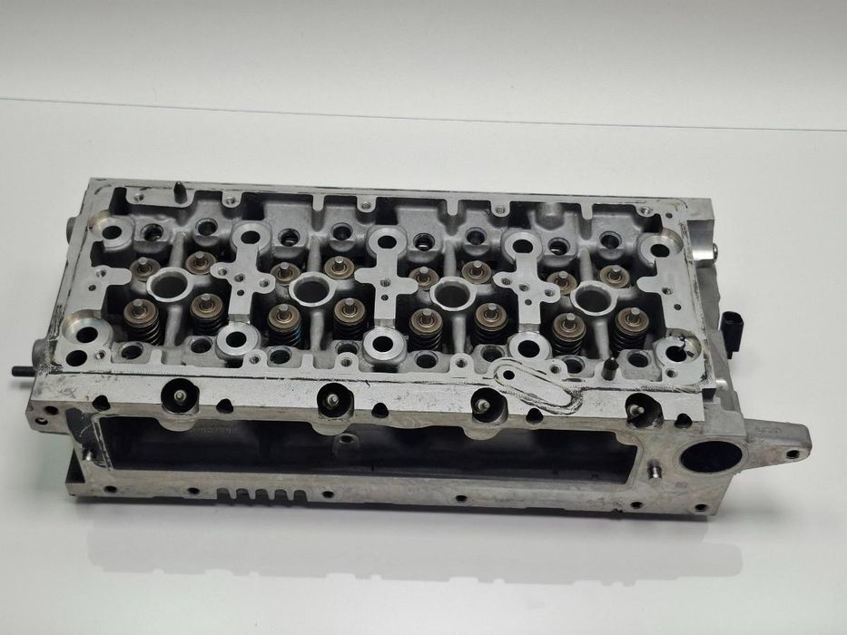 Chiulasa Motor Skoda Octavia Iii 5E3, Nl3, Nr3 2012 - > 1.6 Tdi Ddya 04L103373