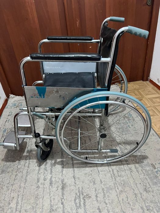 Инвалидная коляска