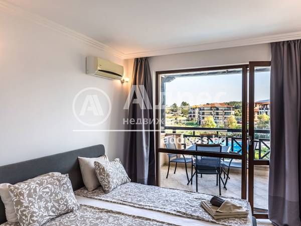 Продава се Двустаен апартамент в с. Лозенец, Област Бургас - 91 кв.м за 1858 €/кв.м - Снимка #5