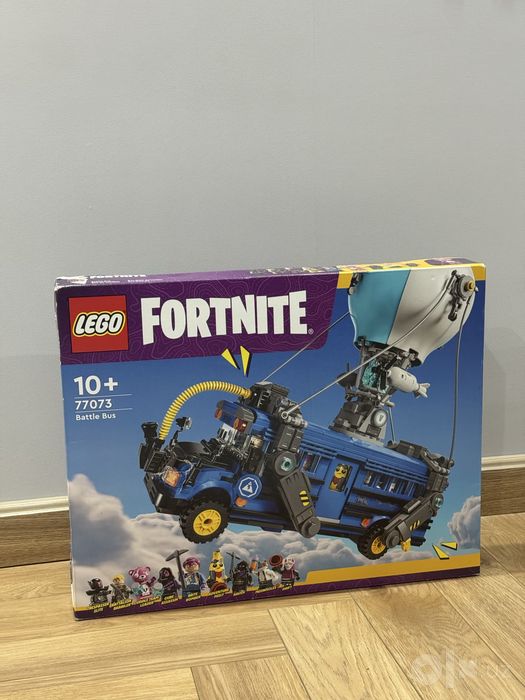 LEGO Fortnite Battle Bus 77073