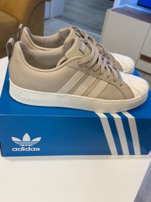 Нови Кецове Adidas