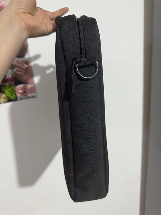 Продам сумку для ноутбука