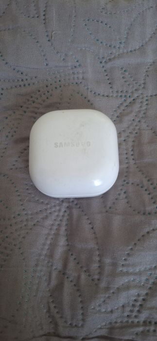 Samsung galaxy buds 2