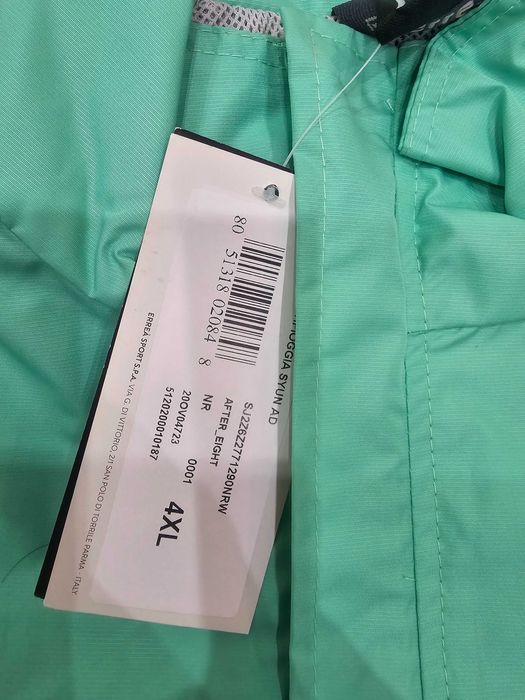 Norwich яке против дъжд зелено