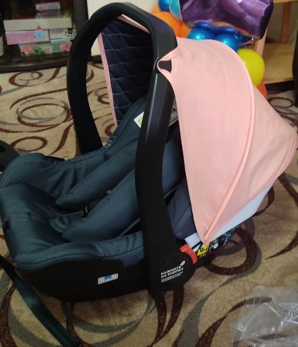 Продам автокресло