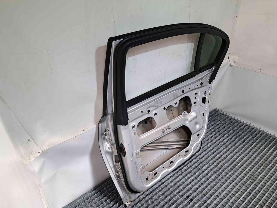 Usa dreapta spate Bmw 7 (F01, F02) [Fabr 2008-2015] 354 TITANSILBER ME