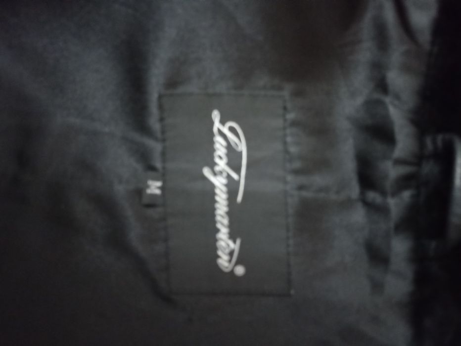 Продам натуральную шубу