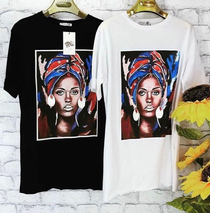 Женские футболки