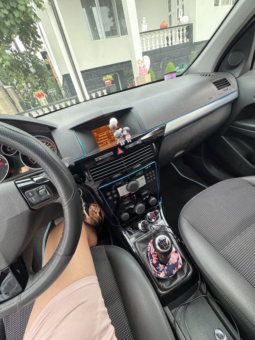 Se vinde Opel astra H
